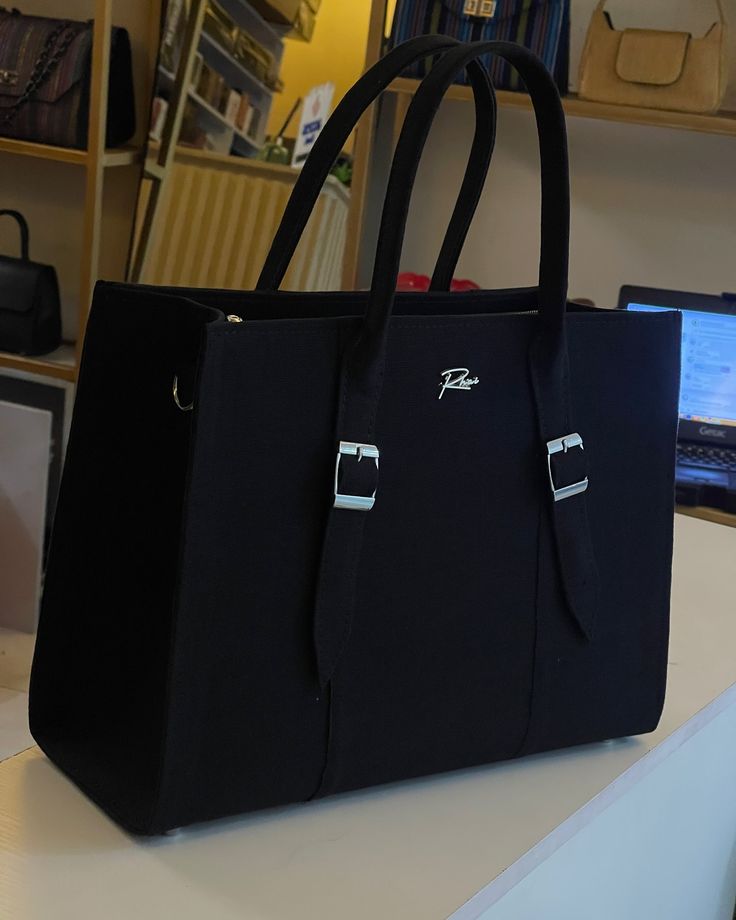 Free html5 bootstrap 4 template